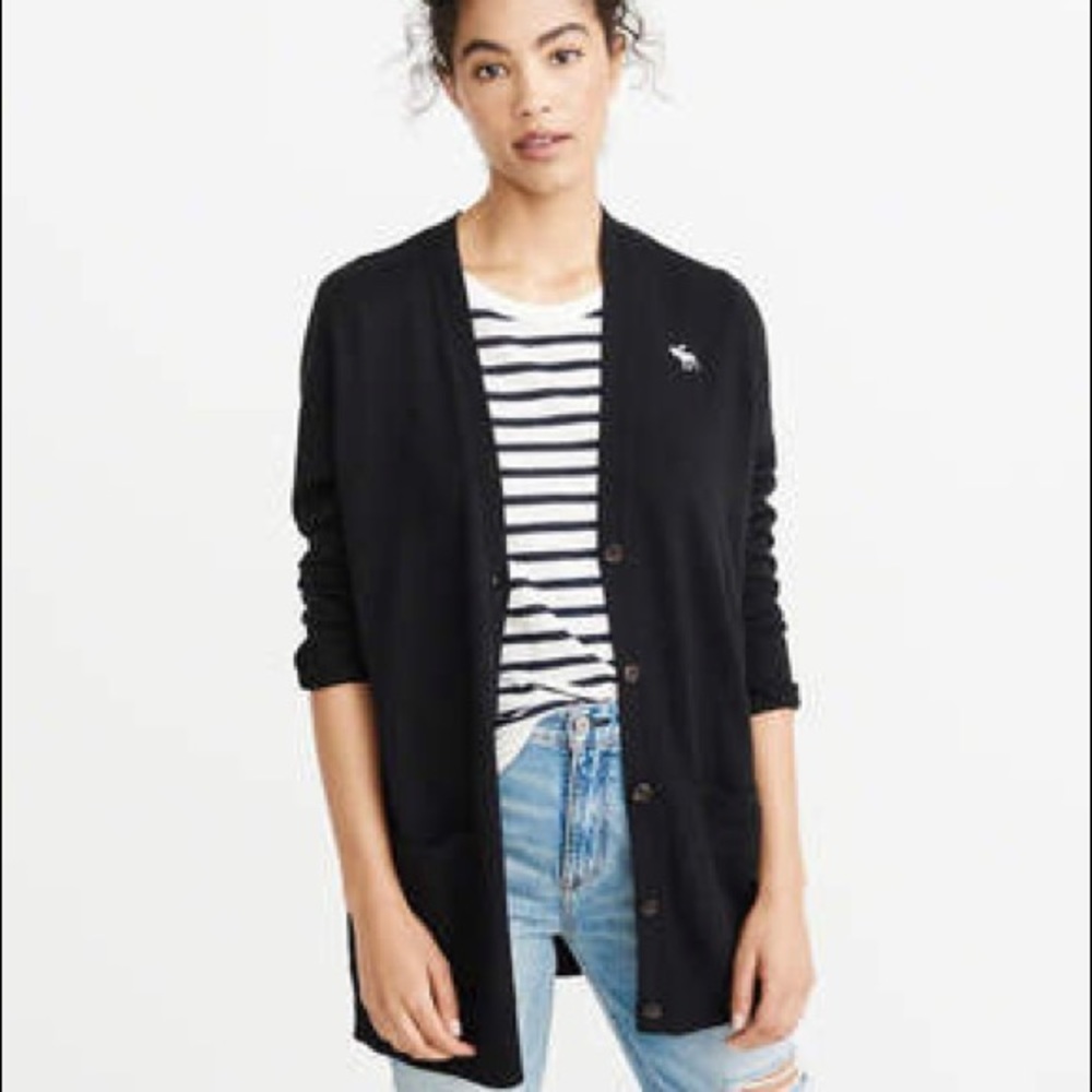 Black Abercrombie Icon Boyfriend Cardigan NYT